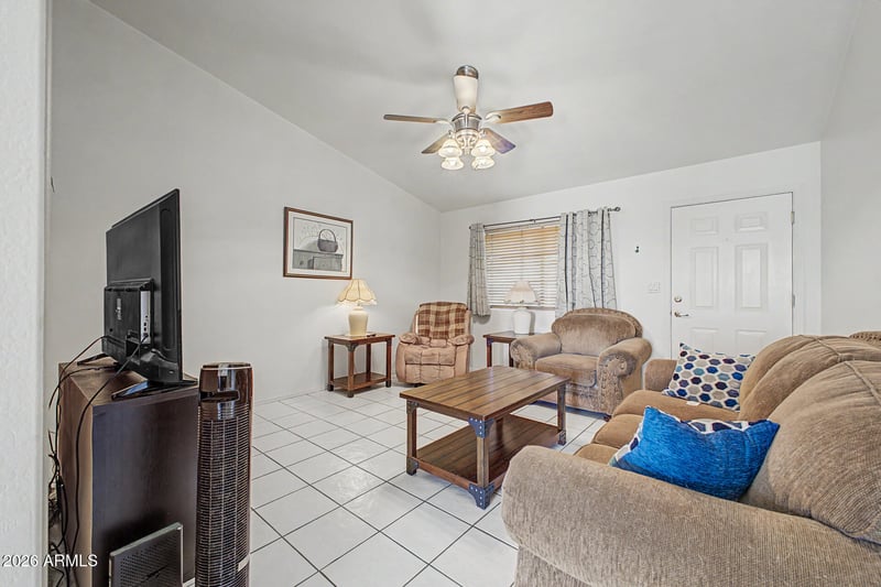 320 S Stardust Ln, Apache Junction, AZ 85120