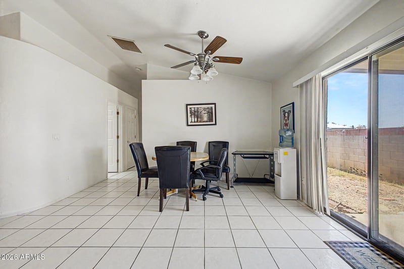 320 S Stardust Ln, Apache Junction, AZ 85120