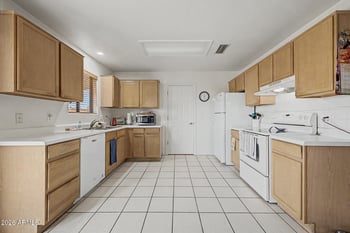 320 S Stardust Ln, Apache Junction, AZ 85120