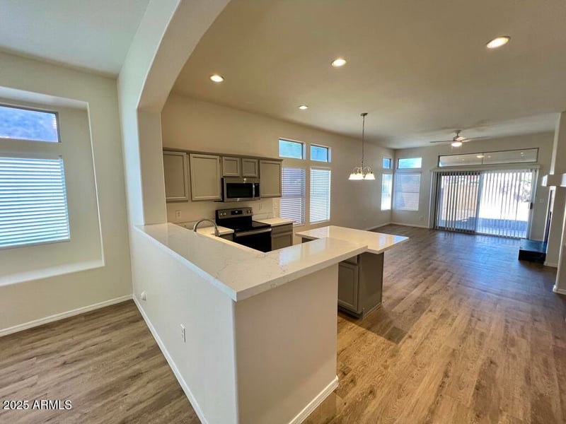 3200 Cascade Pl, Chandler, AZ 85248