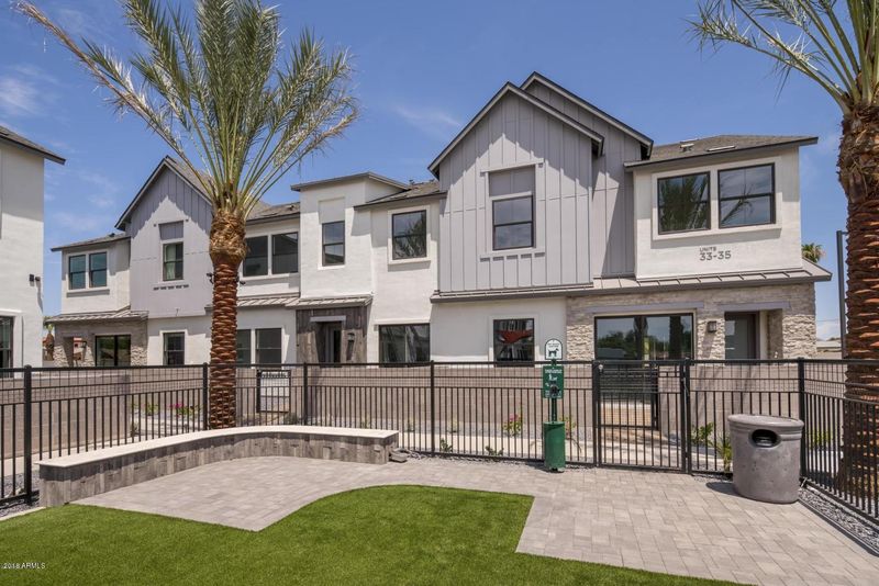 3200 N 39th St #13, Phoenix, AZ 85018