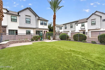 3200 39th St #17, Phoenix, AZ 85018