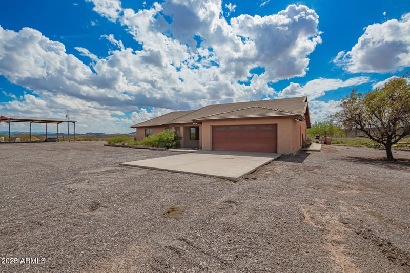 32005 W Ray Rd, Arlington, AZ 85322