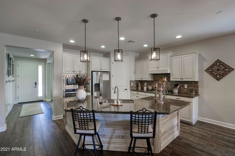 32006 N 132nd Dr, Peoria, AZ 85383