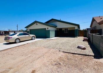 32007 Bush St, Wittmann, AZ 85361
