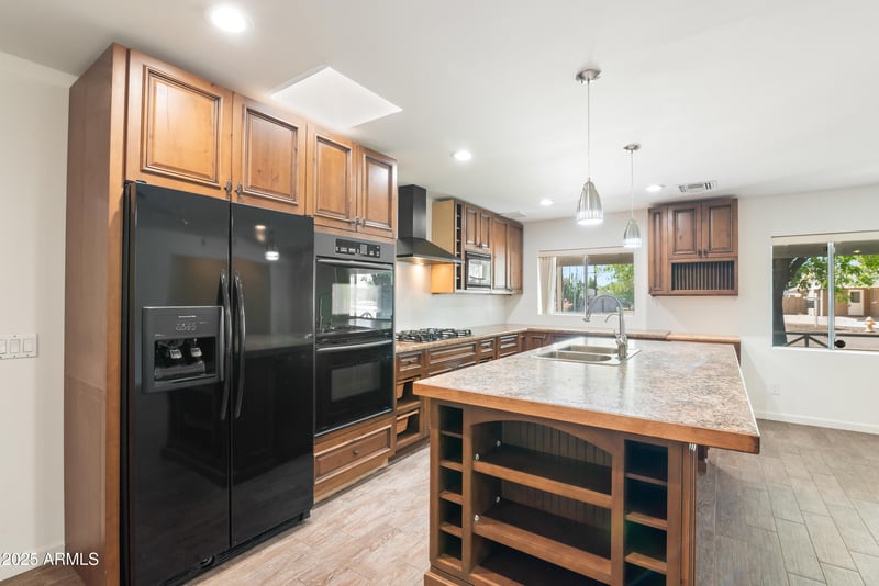 3201 21st St, Phoenix, AZ 85016