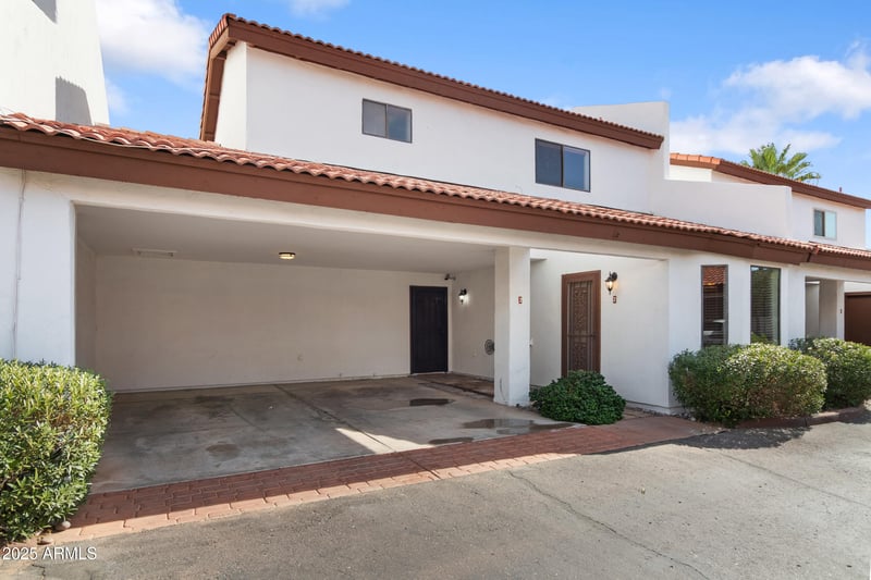 3201 38th St #2, Phoenix, AZ 85018