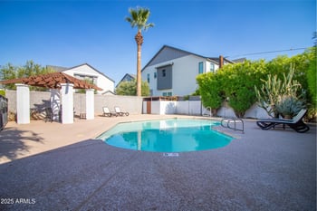 3201 38th St #2, Phoenix, AZ 85018