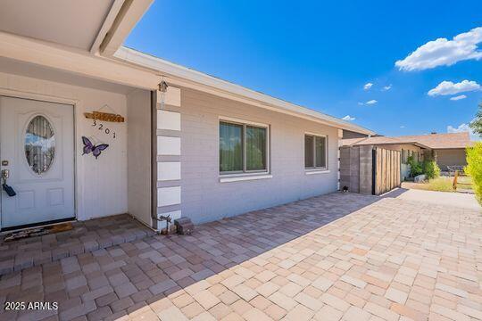 3201 Acoma Dr, Phoenix, AZ 85053