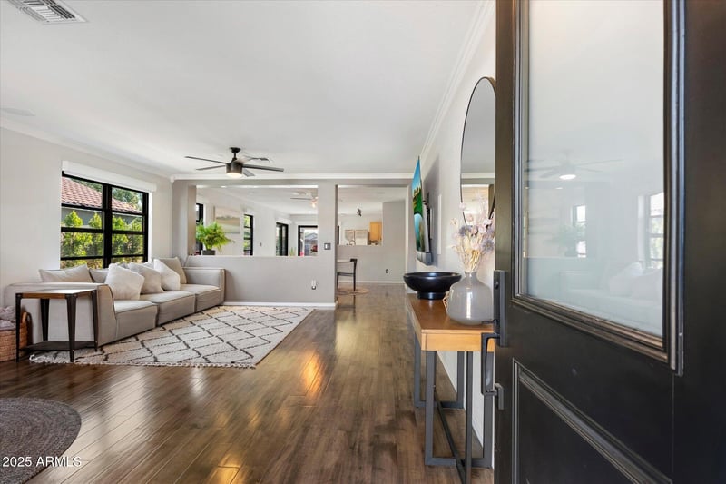 3201 Mark Ln, Phoenix, AZ 85083