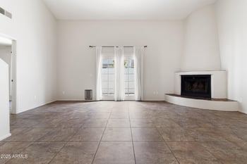 3201 N 38th St #2, Phoenix, AZ 85018