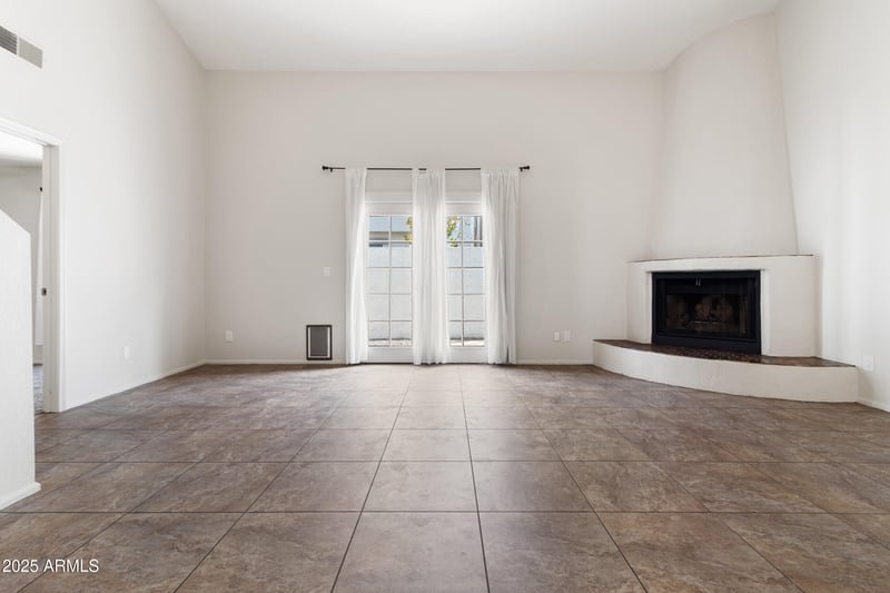 3201 N 38th St #2, Phoenix, AZ 85018