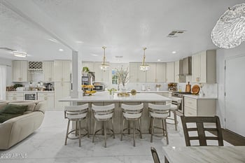 3201 Willow Ave, Phoenix, AZ 85029