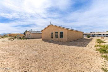 32017 Poplar St, Wittmann, AZ 85361