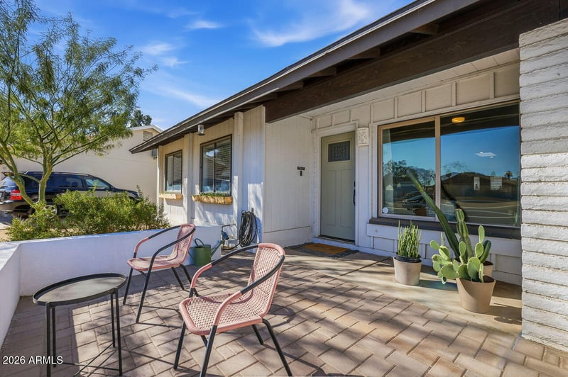3202 Emerson St, Chandler, AZ 85225