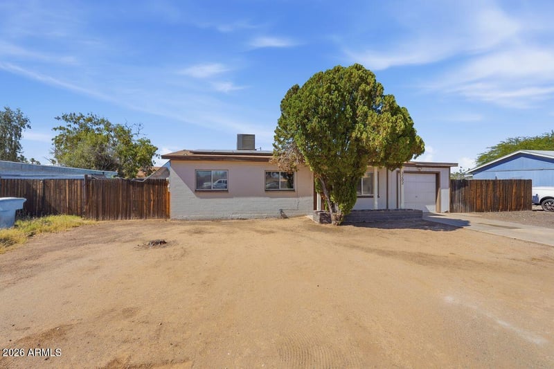 3202 Acapulco Ln, Phoenix, AZ 85053