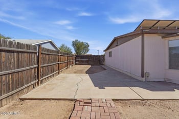 3202 Acapulco Ln, Phoenix, AZ 85053