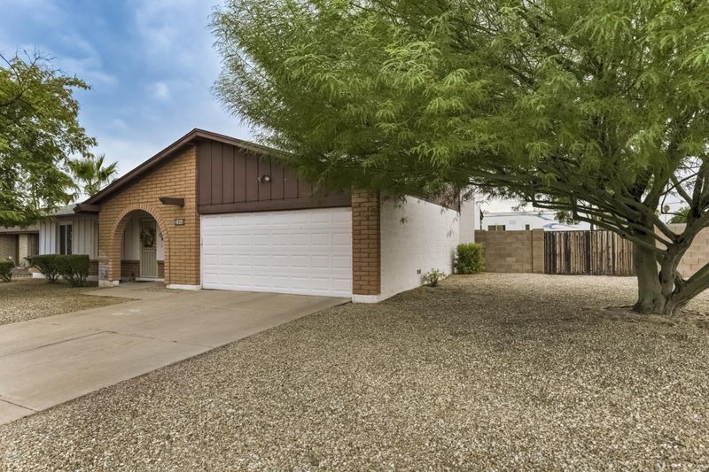 3202 W Muriel Dr, Phoenix, AZ 85053