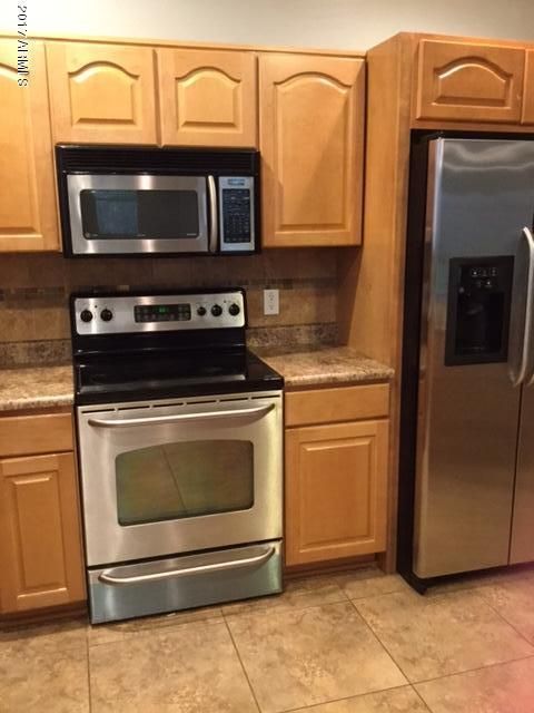 3202 W Saint Catherine Ave, Phoenix, AZ 85041
