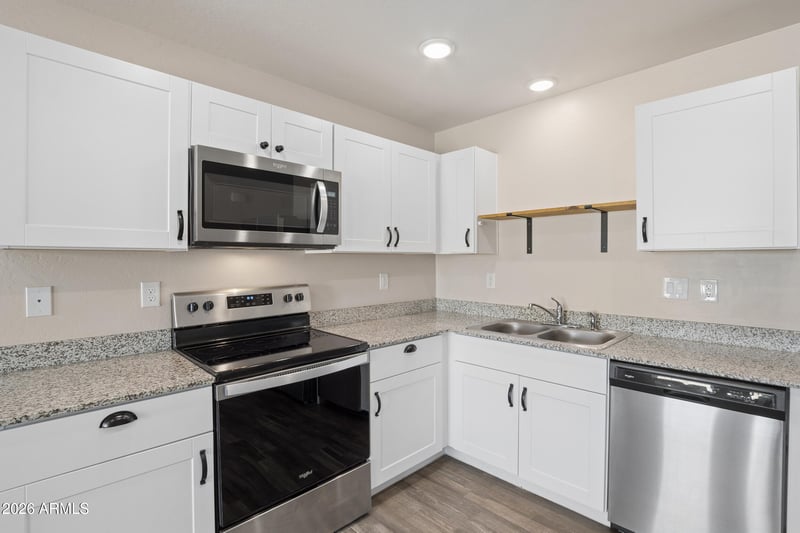 32020 N Redding St, Wittmann, AZ 85361