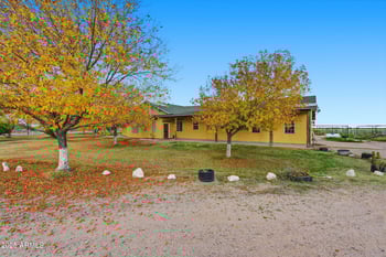 32025 Marsh Rd, Casa Grande, AZ 85193