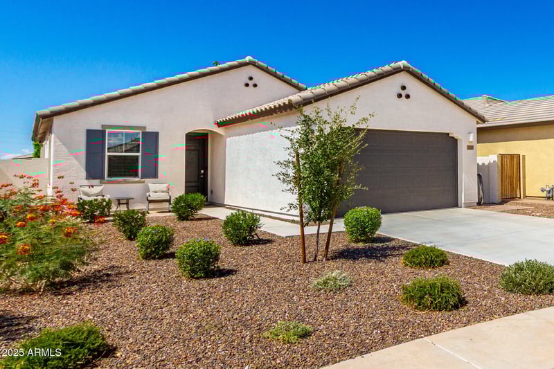 32026 Wayne Ln, San Tan Valley, AZ 85143
