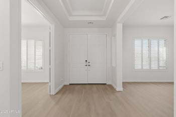 32029 20th Ln, Phoenix, AZ 85085