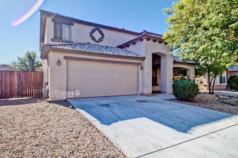 3203 E Denim Trl, San Tan Valley, AZ 85143