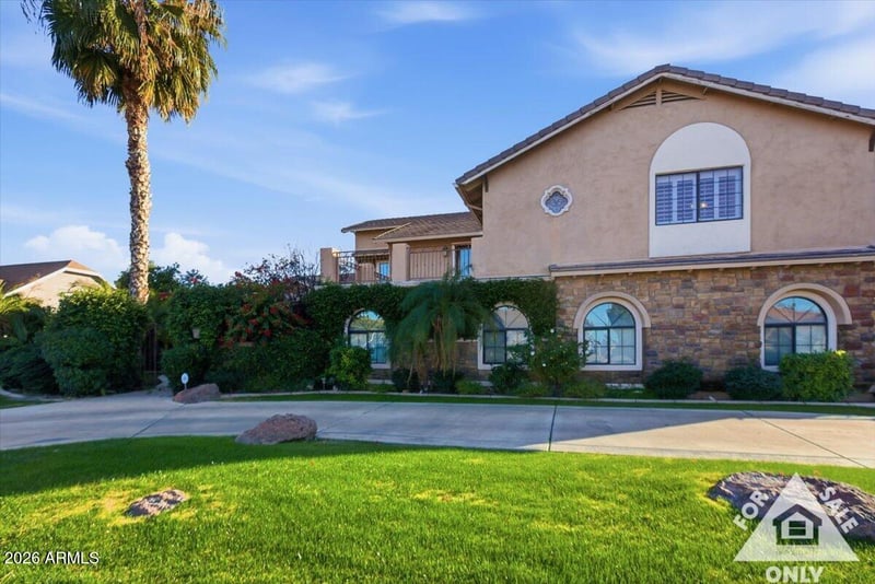 3203 E Ellis St, Mesa, AZ 85213