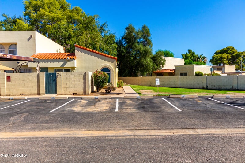 3203 Loma Ln #3, Phoenix, AZ 85051