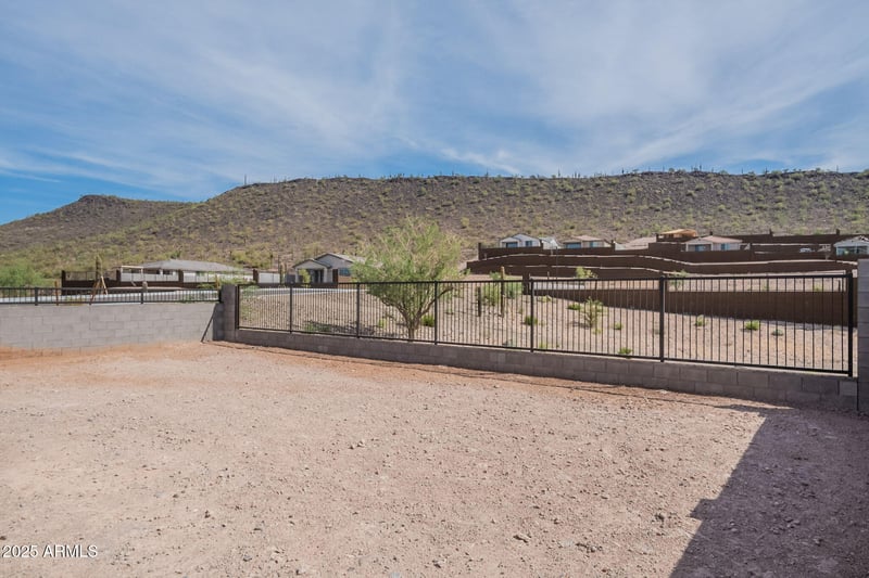 32033 117th Ave, Peoria, AZ 85383