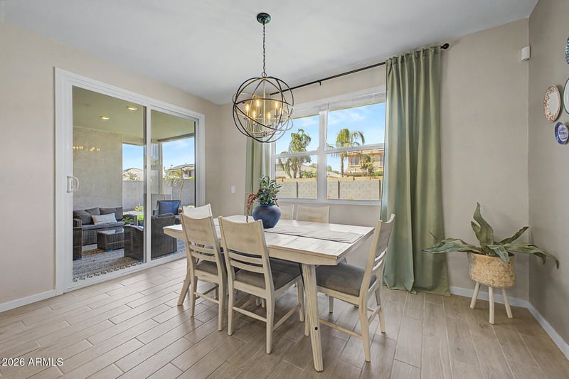 3204 Bee Trl, San Tan Valley, AZ 85143