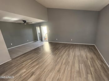 3204 Loma Ln #2, Phoenix, AZ 85051