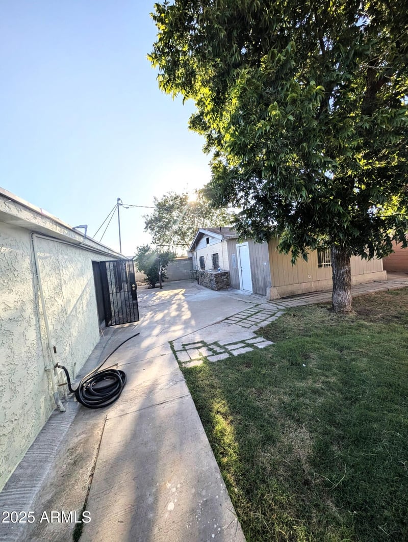 3204 Monte Vista Rd, Phoenix, AZ 85009