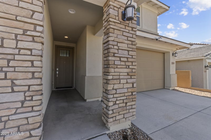 32041 123rd Ln, Peoria, AZ 85383