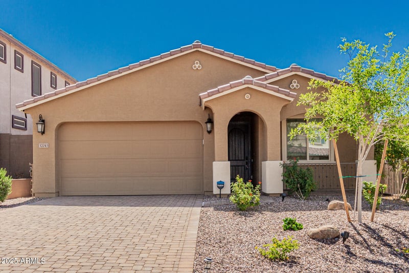 32043 124th Dr, Peoria, AZ 85383