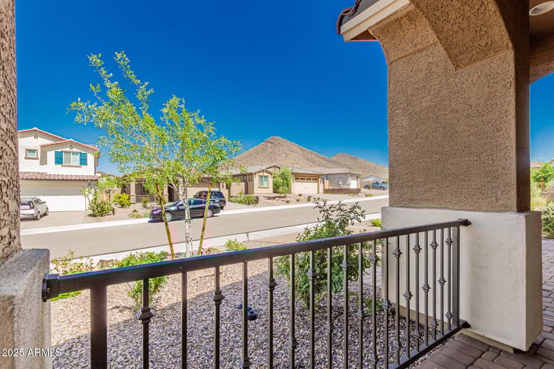 32043 124th Dr, Peoria, AZ 85383