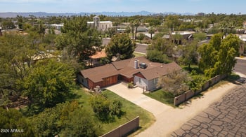 3205 E Clarendon Ave, Phoenix, AZ 85018