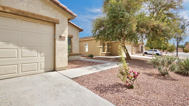 3205 S 79th Dr, Phoenix, AZ 85043