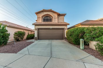 3206 Kristal Way, Phoenix, AZ 85050