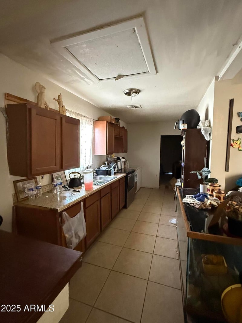 3206 Pierce St, Phoenix, AZ 85009