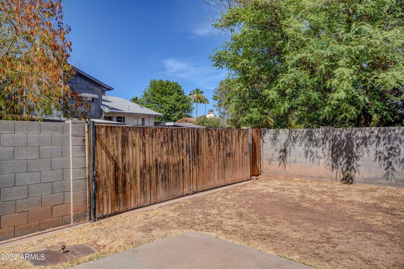3206 W Hearn Rd, Phoenix, AZ 85053