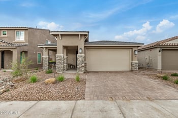 32064 136th Ave, Peoria, AZ 85383