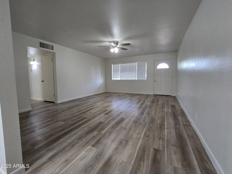 3207 Joan De Arc Ave, Phoenix, AZ 85029