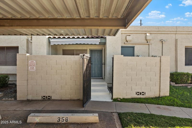 3207 Loma Ln #5, Phoenix, AZ 85051