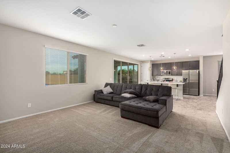 3207 S 75th Dr, Phoenix, AZ 85043