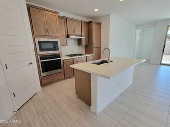 32072 117th Ave, Peoria, AZ 85383