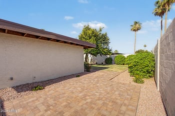 3209 Becker Ln, Phoenix, AZ 85029
