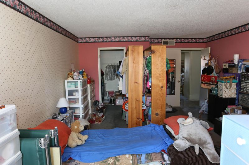 3209 W Sahuaro Dr, Phoenix, AZ 85029