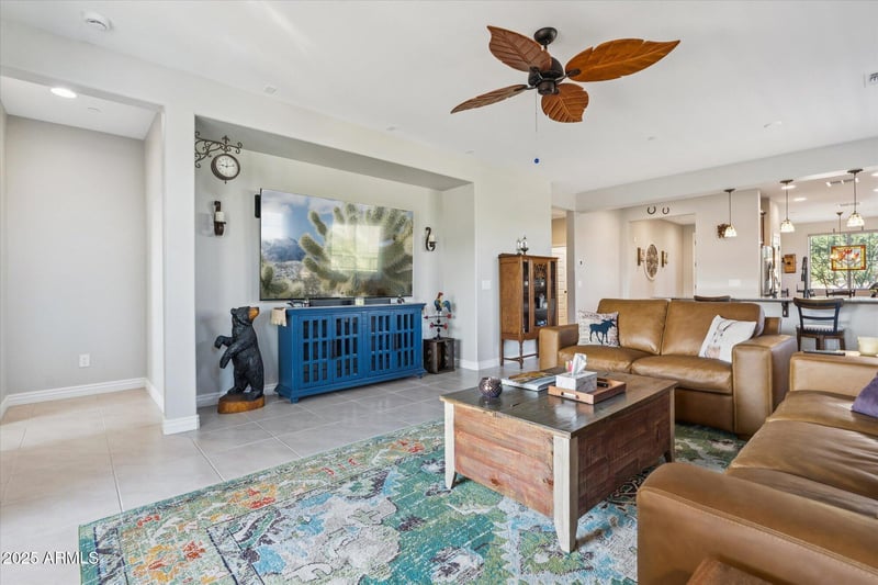 32093 123rd Ln, Peoria, AZ 85383
